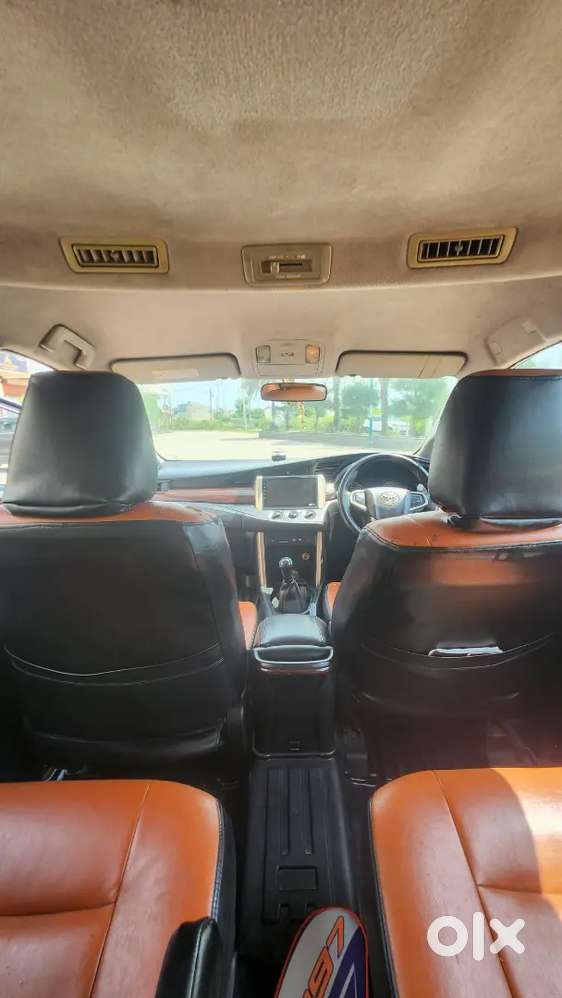 Toyota Innova Crysta 2017