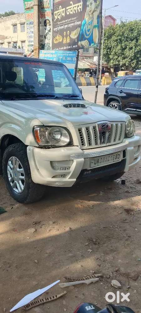 Mahindra Scorpio Diesel 2013 Modal गाड़ी बिल्कुल Full कंडीशन में है