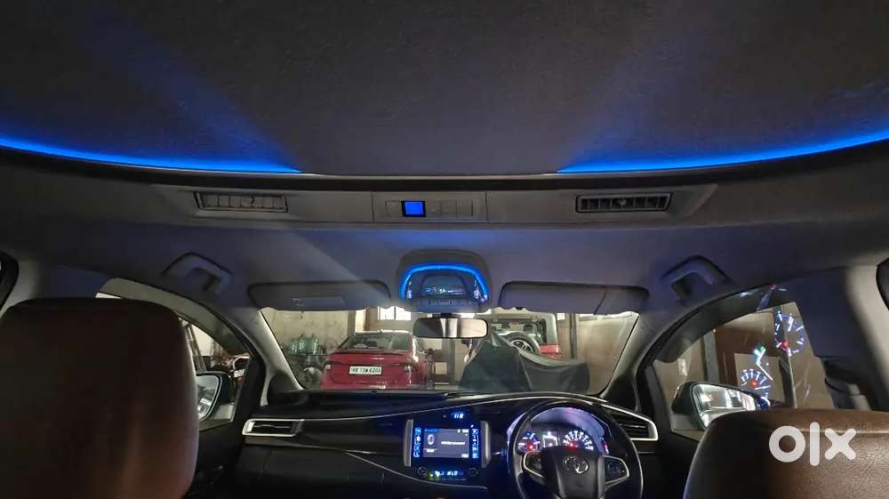 Toyota Innova Crysta 2.8zx At Top Model 2017 Diesel
