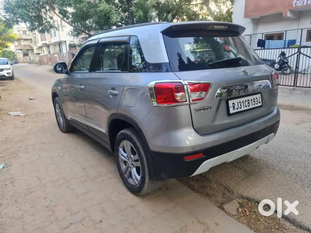 Maruti Suzuki Brezza 2017 Diesel 80000 Km Driven