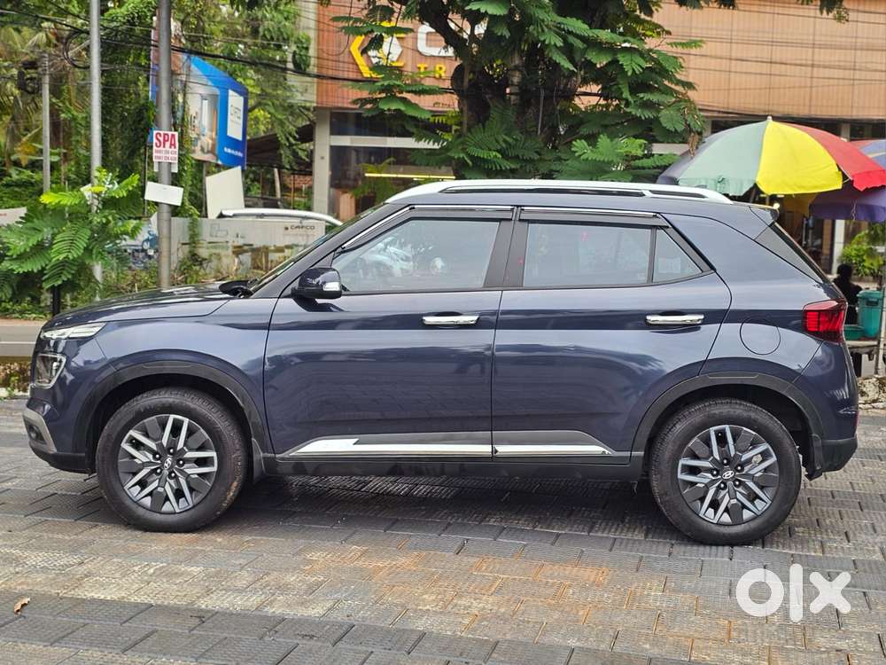 Hyundai Venue Sx Mt, 2021, Diesel
