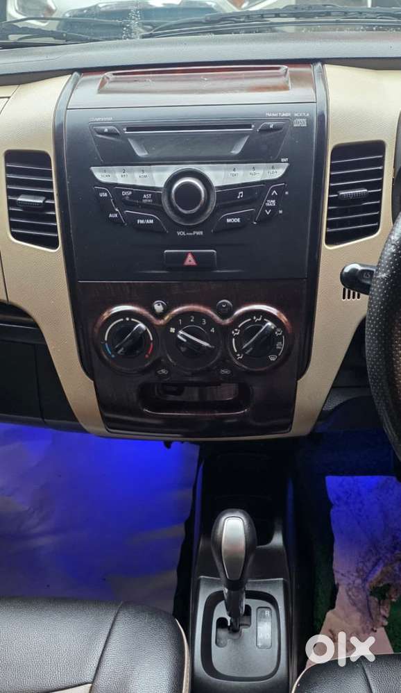 Maruti Suzuki Wagon R 1.0 Vxi Amt, 2017, Petrol