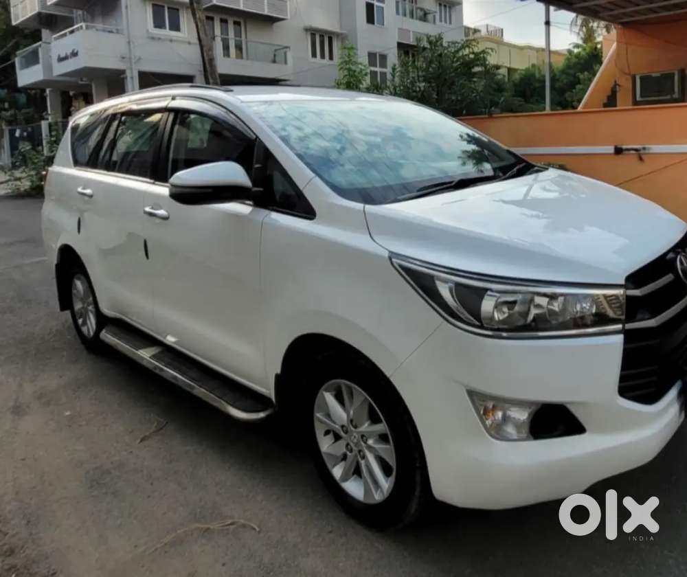 Innova Crysta Direct Owner's