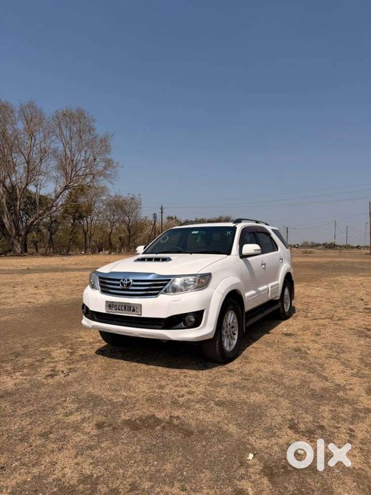 Toyota Fortuner 3.0 4x2 Automatic, 2013, Diesel