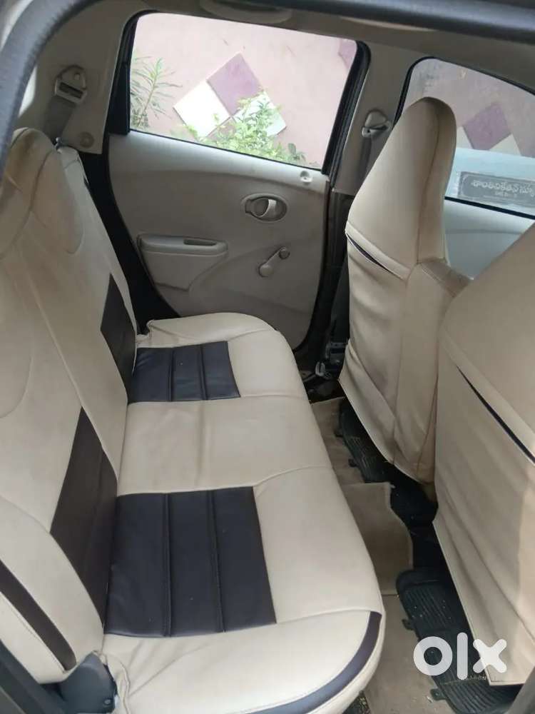 Datsun Go Plus 2015 Petrol Well Maintained Front New Tyres Ac Working
