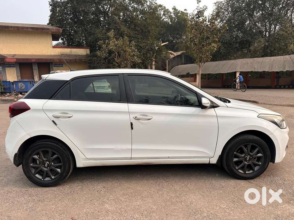 Hyundai I20 Sportz 1.2 Vtvt, 2020, Petrol