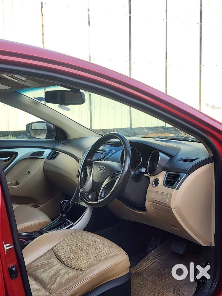 Hyundai Elantra 2.0 Sx Option At, 2013, Petrol