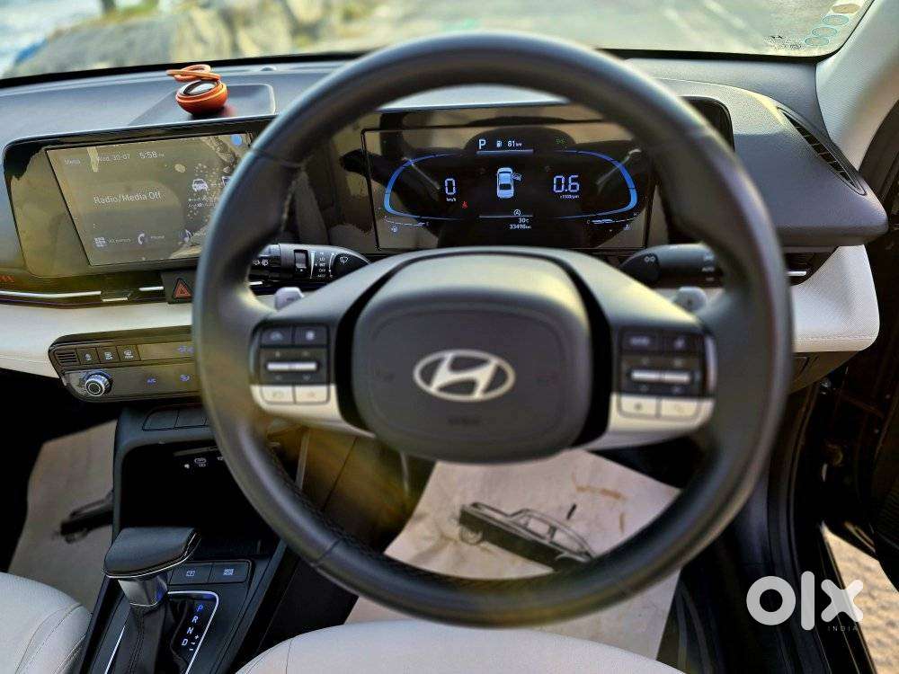 Hyundai Verna 1.5 Sx Ivt, 2023, Petrol