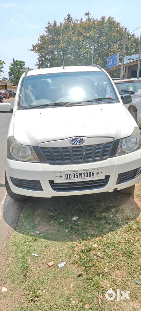 Mahindra Quanto C8, 2015, Diesel