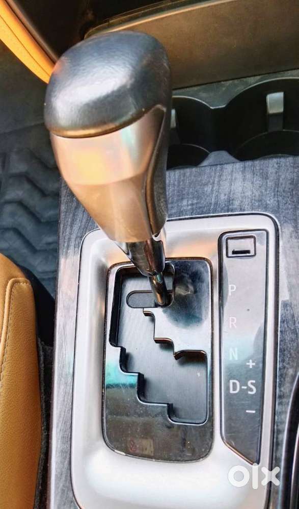 Toyota Fortuner 4x2 At 2.8 Diesel, 2023, Diesel
