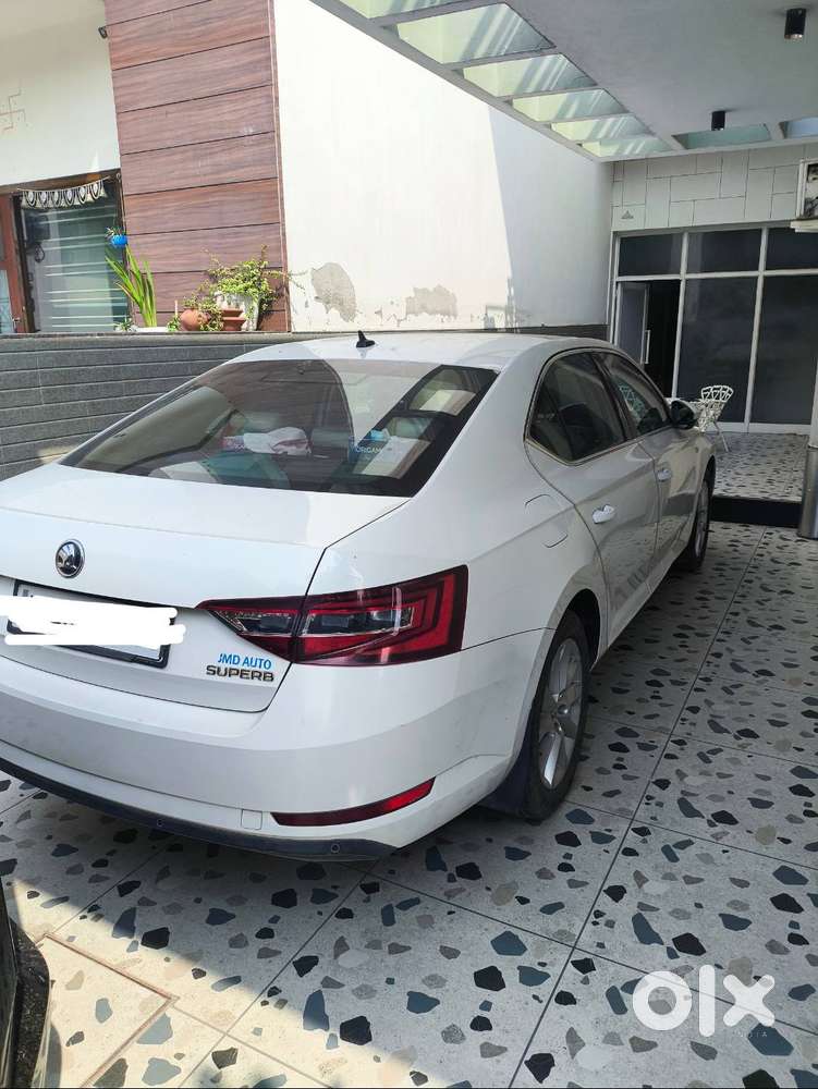 Skoda Superb L&k Tsi At