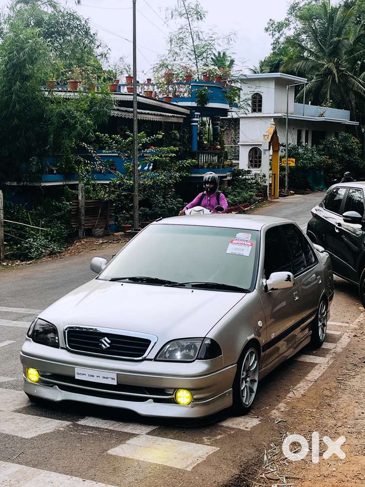 Maruti Suzuki Esteem 2004