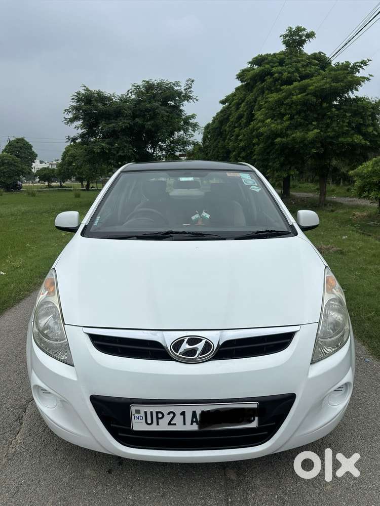 Hyundai I20 Sportz 1.4 Crdi, 2012, Diesel