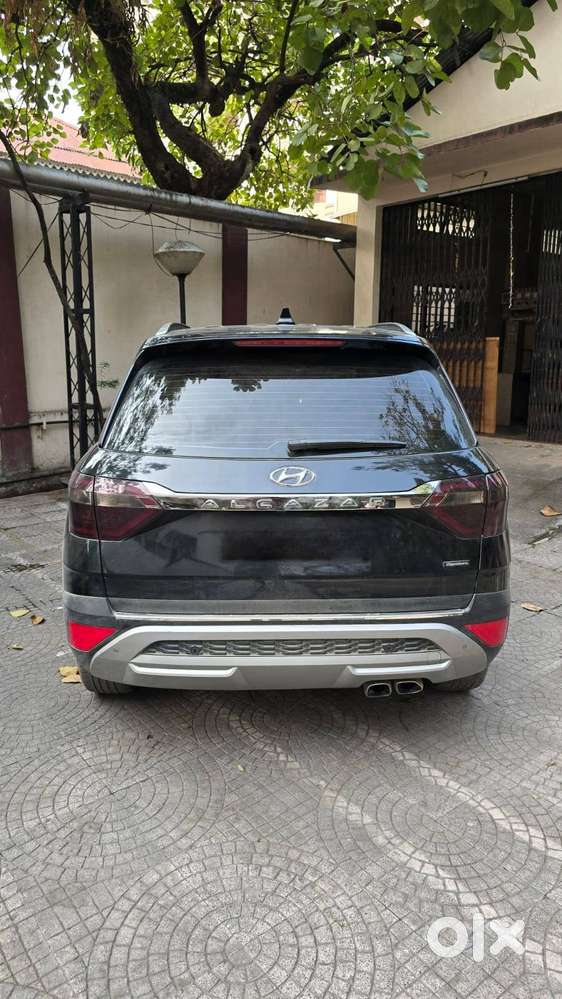 Hyundai Alcazar Signature (o) Diesel 6at 1st Owner