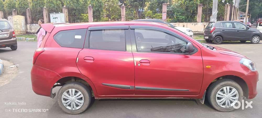 Nissan New Mpv, 2015, Petrol