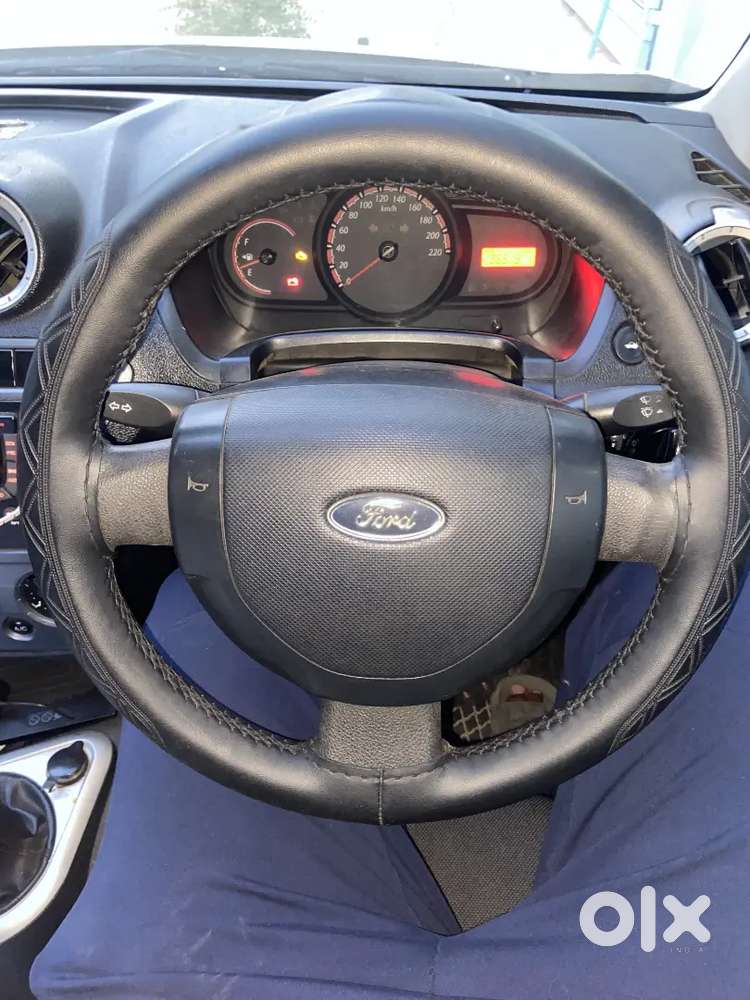 Ford Figo 2015 Diesel 87000 Km Driven