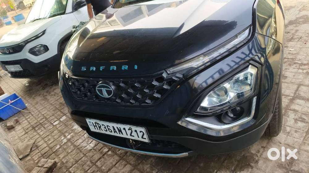 Tata Safari Dark Edition Xt+ Extended Warranty Till Sept 2027