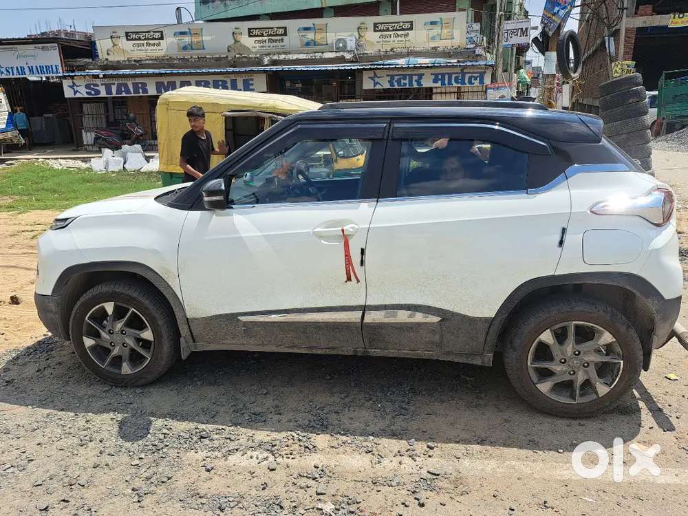Tata Punch Creative Dual Tone Automatic Sunroof Top Model Only 6500 Km