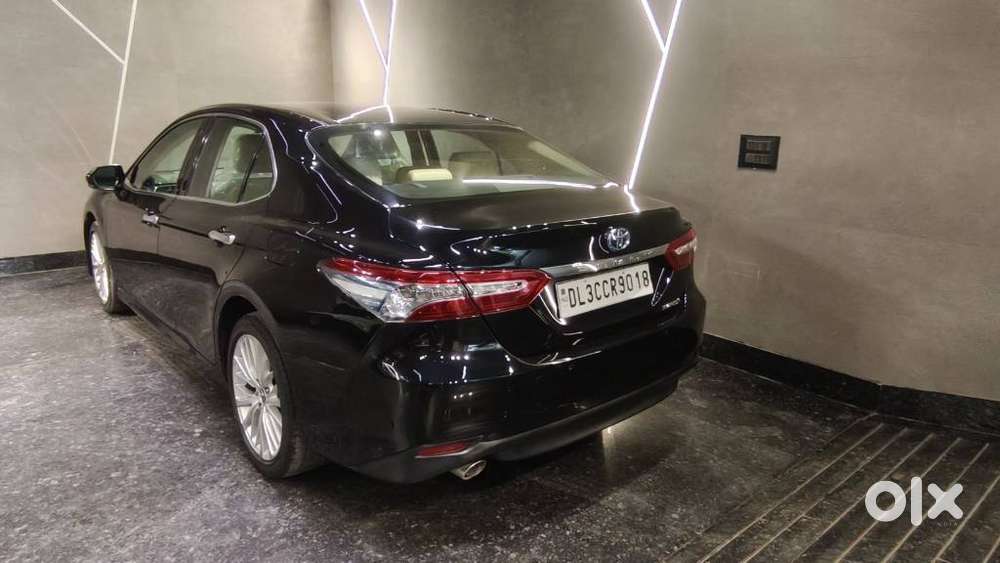 Toyota Camry 2.5 Hybrid, 2019, Petrol