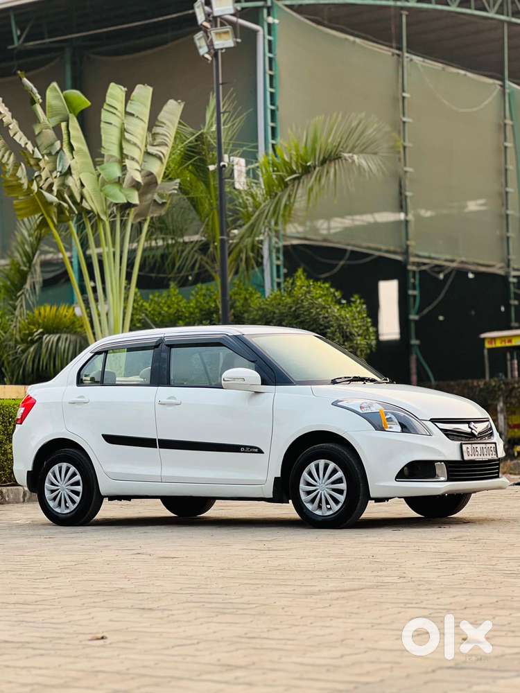 Maruti Suzuki Swift Dzire Vxi Optional, 2016, Petrol