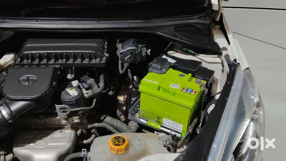 Tata Tiago Xza, 2018, Petrol
