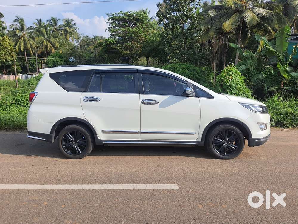 Innova Crysta 2.8 Touring Sport 2017
