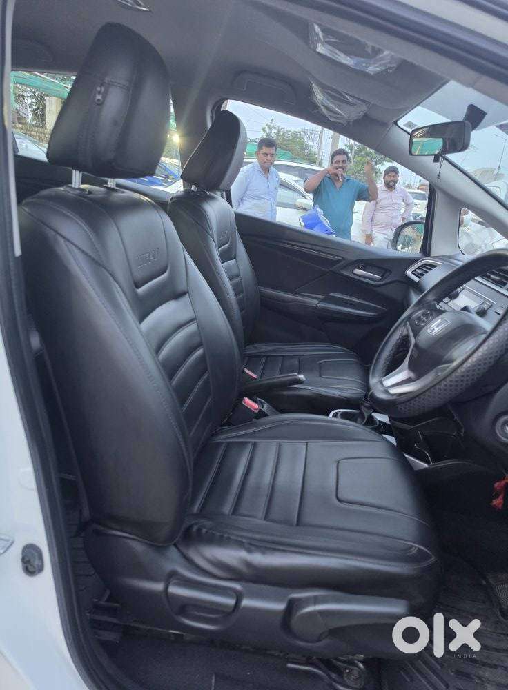 Honda Br-v I-vtec V Mt, 2017, Petrol
