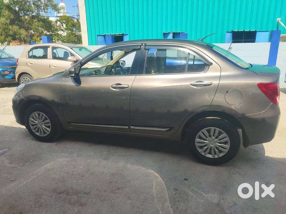 Maruti Suzuki Swift Dzire 1.3 Vxi, 2022, Petrol
