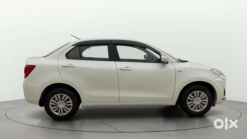 Maruti Suzuki Swift Dzire 1.2 Vxi Bsiv, 2017, Petrol