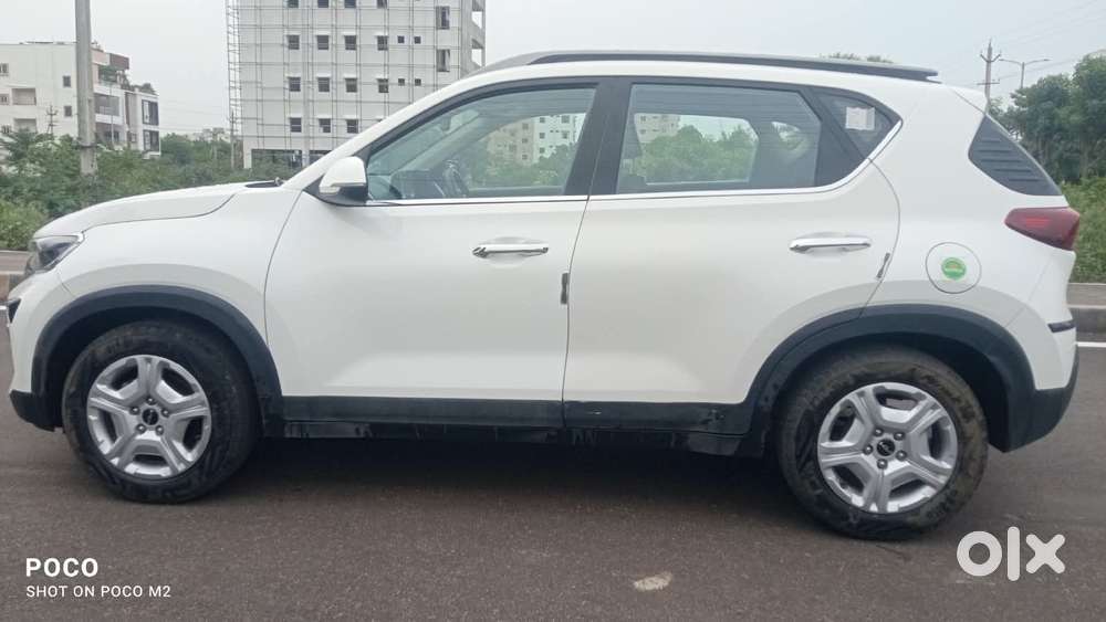 Kia Sonet, 2022, Petrol