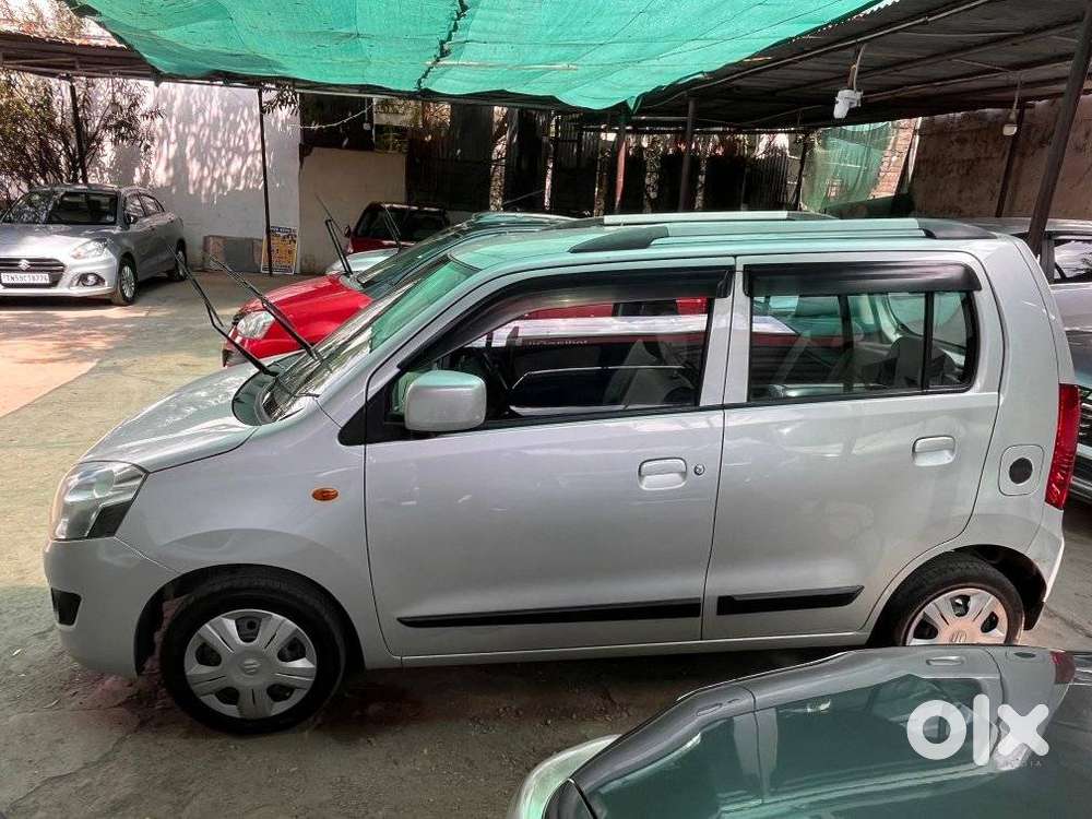 Maruti Suzuki Wagon R Vxi Amt Opt 1.2, 2017, Petrol