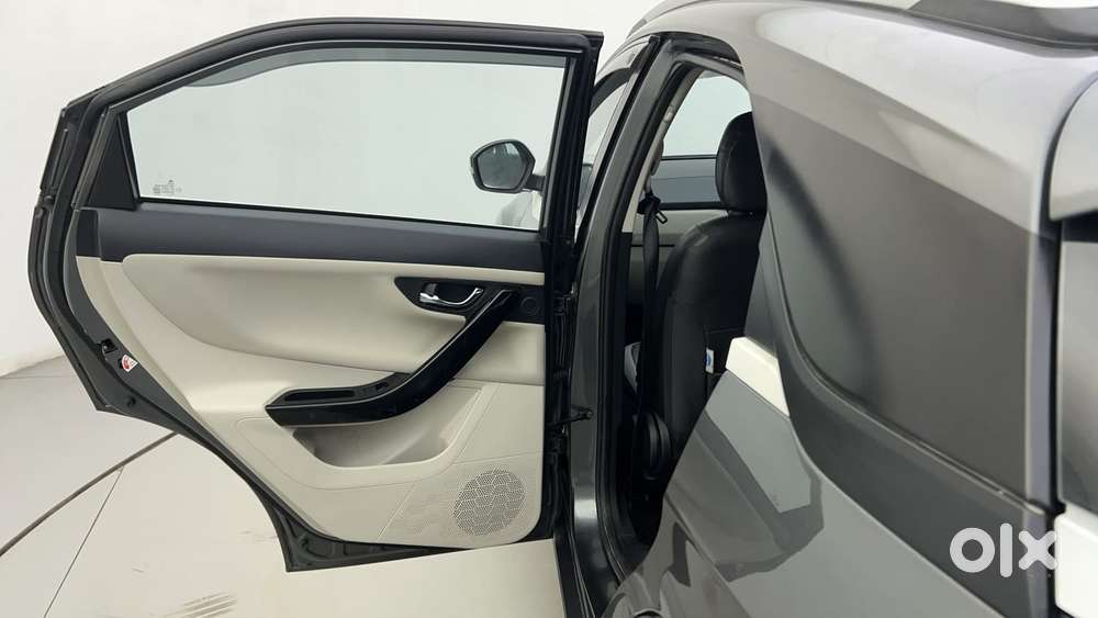 Tata Nexon 1.2 Revotron Xz Plus, 2023, Petrol