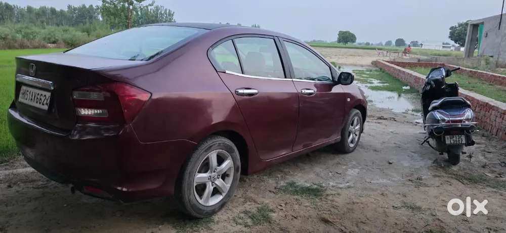 Honda City 2013 Cng & Hybrids Well Maintained