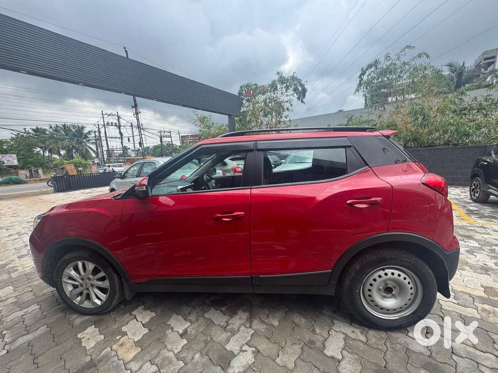 Mahindra Xuv300 W8, 2020, Petrol