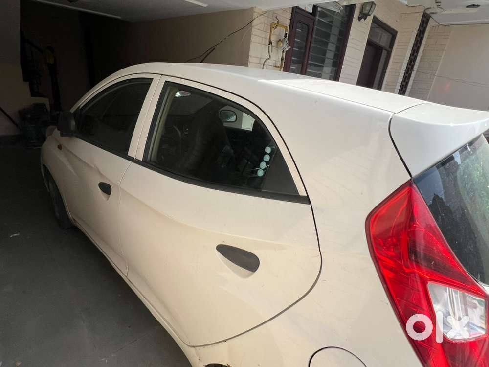 Hyundai Eon Petrol 60000 Km Driven