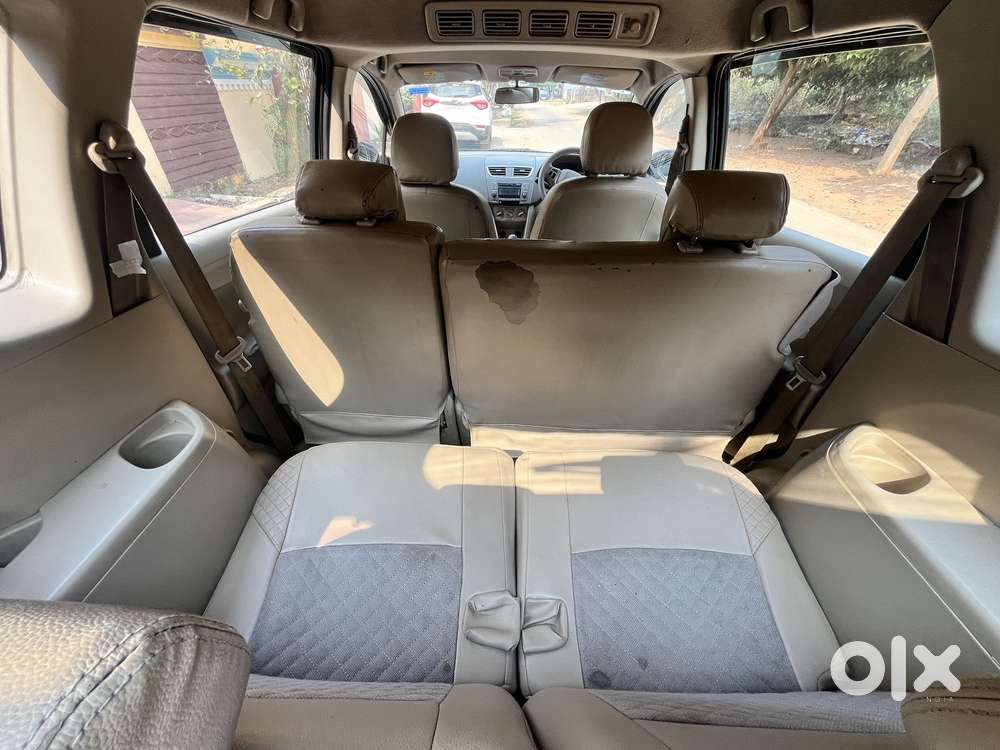 Maruti Suzuki Ertiga Zxi Shvs, 2017, Petrol