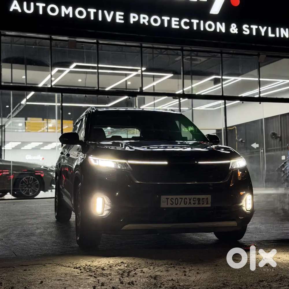 Kia Seltos 1.5 Htx At Ivt  Black Color 2019 Showroom Track Beautiful