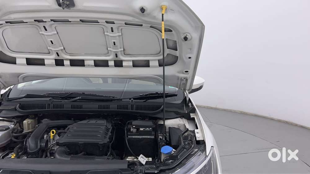 Volkswagen Virtus Highline Plus 1.0 Tsi At, 2022, Petrol