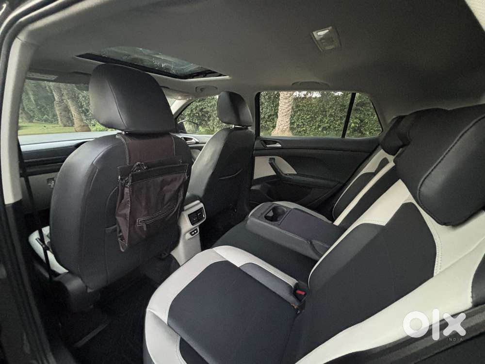 Volkswagen Taigun Topline 1.0 Tsi At (electric Seats), 2023, Petrol