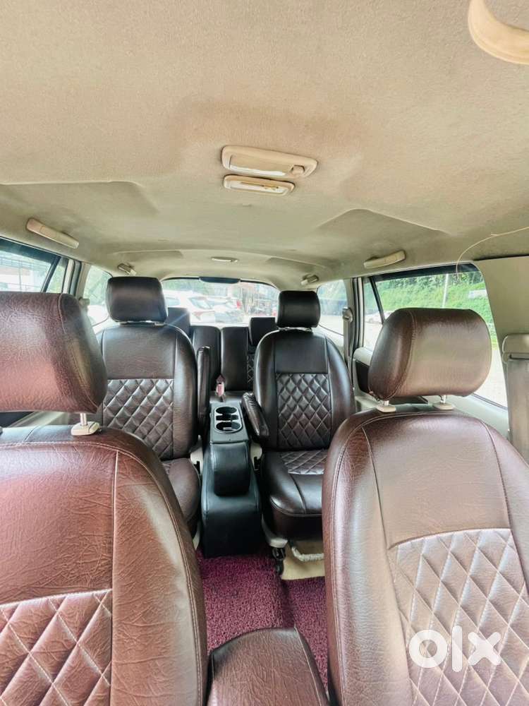 Toyota Innova 2013