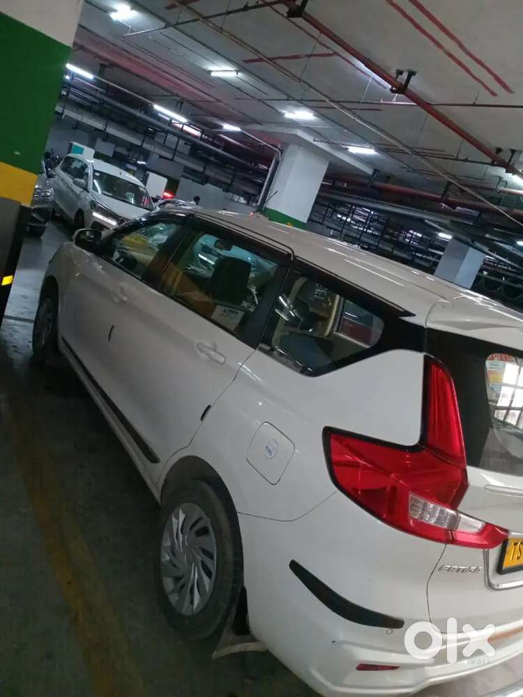 Maruti Suzuki Ertiga Vxi 2023
