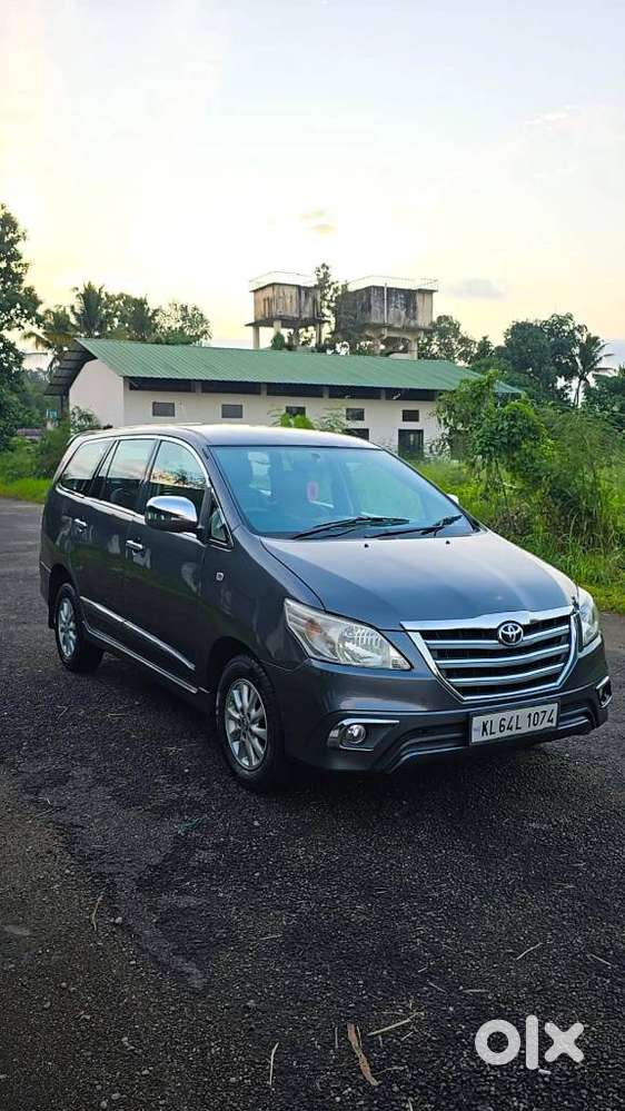 Toyota Innova 2.5 G (diesel) 7 Seater, 2015, Diesel