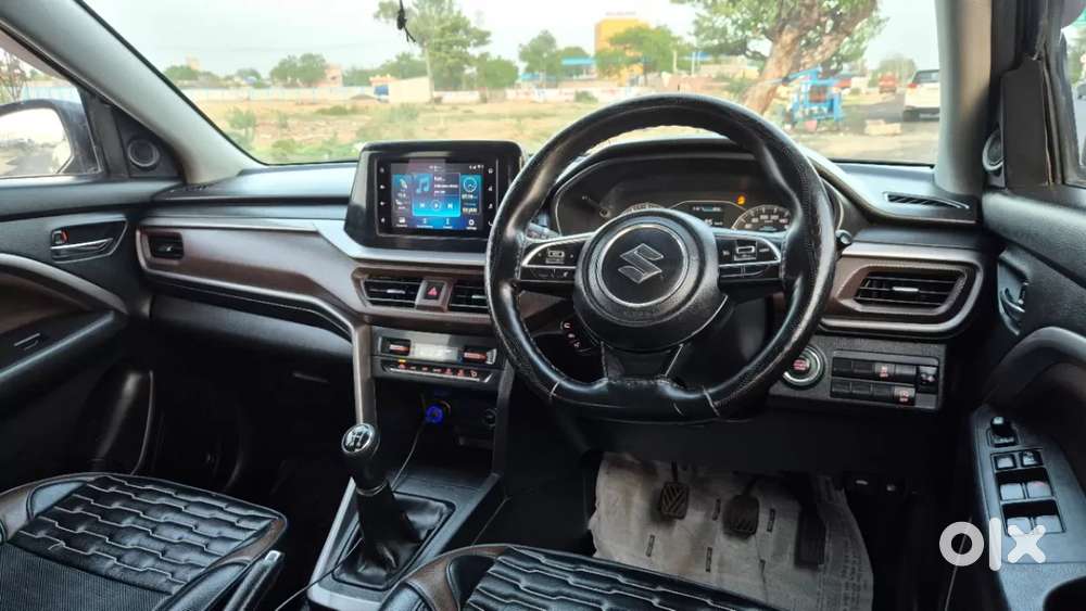 Maruti Suzuki Brezza 1.5 Zxi Smart Hybrid Dual Tone, 2023, Petrol