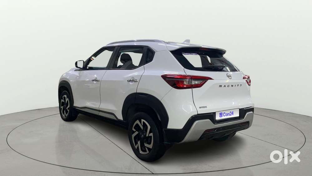 Nissan Magnite Xv Turbo, 2023, Petrol