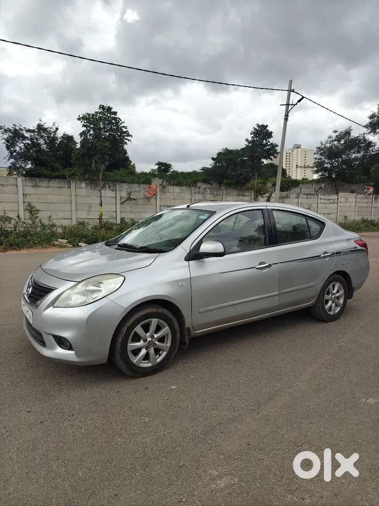 Nissan Sunny Petrol 2012 Model