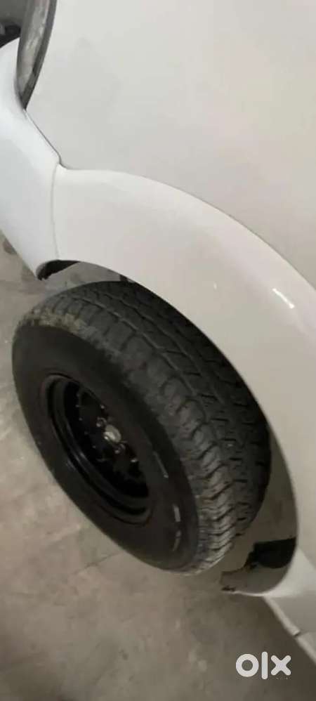 All Tyers New With Drum Alloys Scratch Less Car Brand New Condition