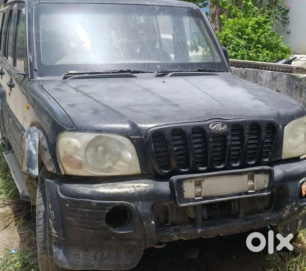 Mahindra Scorpio 2003