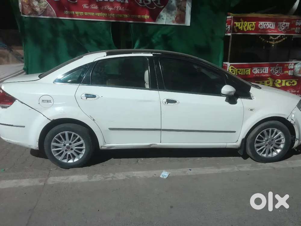 Fiat Linea Petrol Top Model 2010