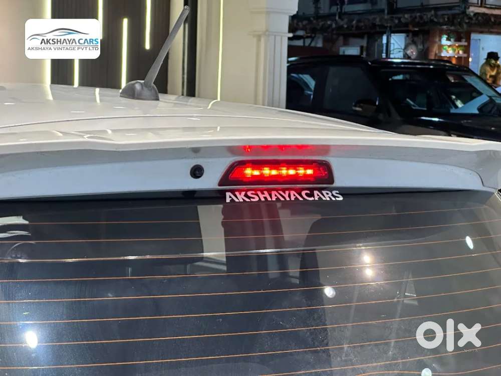 Maruti Suzuki Swift 1.3 Zxi, 2022, Petrol