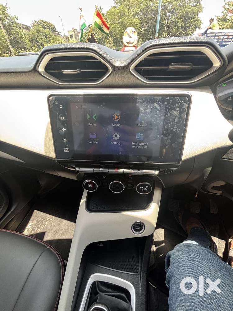Nissan Magnite Xv Turbo, 2023, Petrol